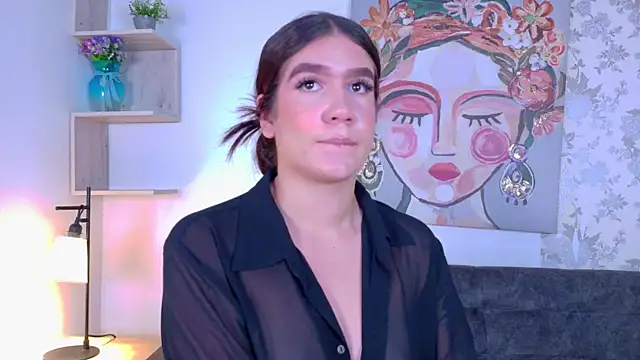 Snapshot of kloe_bella chatting on November 2025 01:33:01 PM kloe bella online show from November 2025 01:33:01 PM