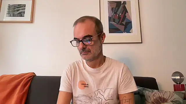 Milkywaymen online show from November 2025 01:33:02 PM