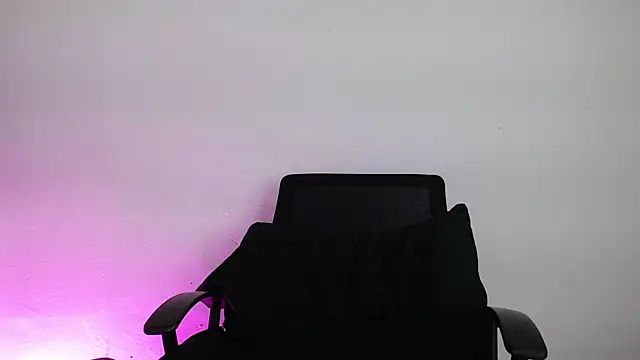 Valakiablood online show from November 2025 12:08:02 AM