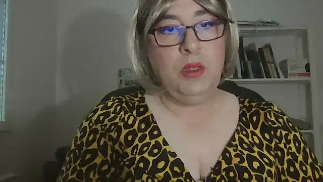 nataliacd online show from November 2025 01:29:02 PM