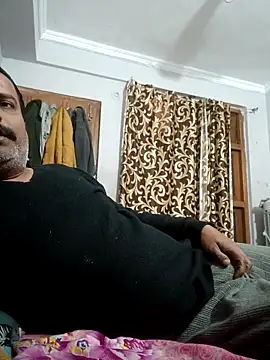 vardh033 online show from February 2026 07:23:02 AM