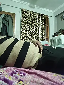 vardh033 online show from February 2026 05:53:02 PM