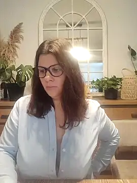 Aambre95Esexy online show from October 2025 07:11:01 AM