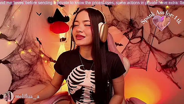 Snapshot of Melifluaa chatting on October 2025 08:39:02 PM Melifluaa online show from October 2025 08:39:02 PM