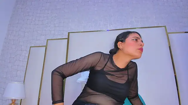 thalia888  online show from November 2025 07:13:02 PM