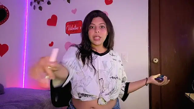 MiaCollinssx online show from February 2026 04:00:02 PM