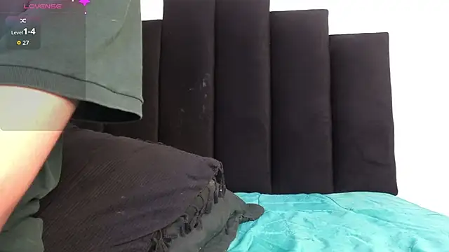 alexmark  online show from February 2026 01:04:01 PM