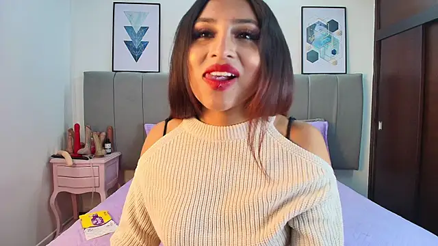 Naiaa Cruz online show from September 2025 07:36:02 PM