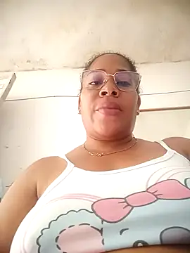 Snapshot of Big_ass_submissive chatting on September 2025 06:31:02 PM Big ass submissive online show from September 2025 06:31:02 PM