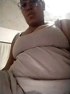 Snapshot of Big_ass_submissive chatting on September 2025 02:27:02 AM Big ass submissive online show from September 2025 02:27:02 AM