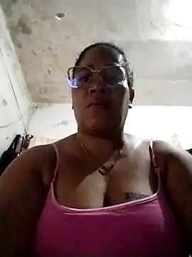 Snapshot of Big_ass_submissive chatting on October 2025 12:30:01 PM Big ass submissive online show from October 2025 12:30:01 PM