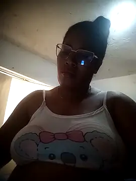 Snapshot of Big_ass_submissive chatting on November 2025 07:43:01 PM Big ass submissive online show from November 2025 07:43:01 PM