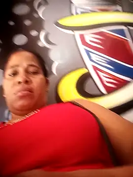 Snapshot of Big_ass_submissive chatting on November 2025 05:17:01 PM Big ass submissive online show from November 2025 05:17:01 PM