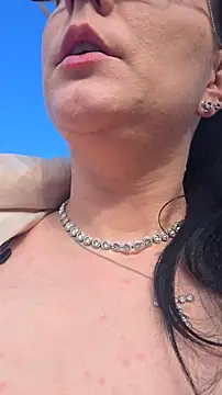 Swiss Lady online show from October 2025 08:36:02 AM