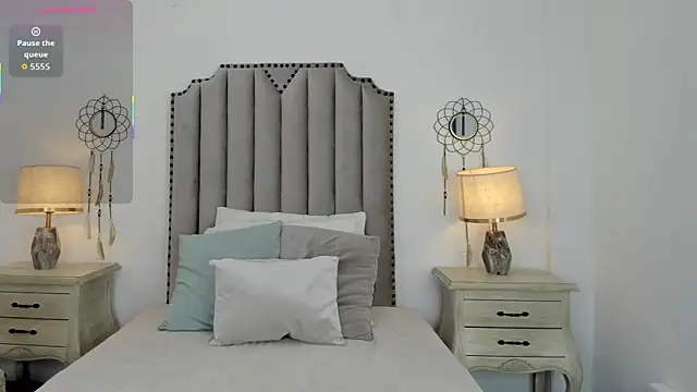 LanaFerrer online show from October 2025 07:58:02 PM