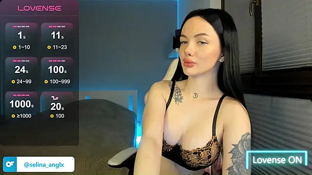 SelinaStorm online show from December 2025 12:59:02 AM