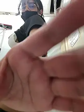 Snapshot of Kyra__Rose chatting on January 2026 04:22:02 PM Kyra Rose online show from January 2026 04:22:02 PM