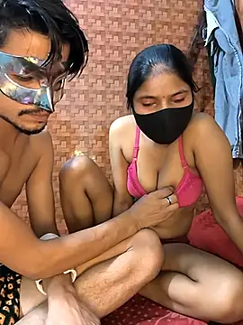 Antique-stickchart-couple online show from October 2025 01:07:01 PM