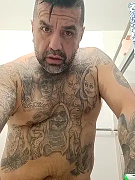 Snapshot of Fatboy909 chatting on April 2026 10:04:02 AM Fatboy909 online show from April 2026 10:04:02 AM