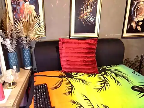 Snapshot of AngelEbony chatting on November 2025 07:35:01 PM AngelEbony online show from November 2025 07:35:01 PM