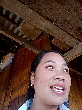 Milan6789 online show from November 2025 08:22:02 AM