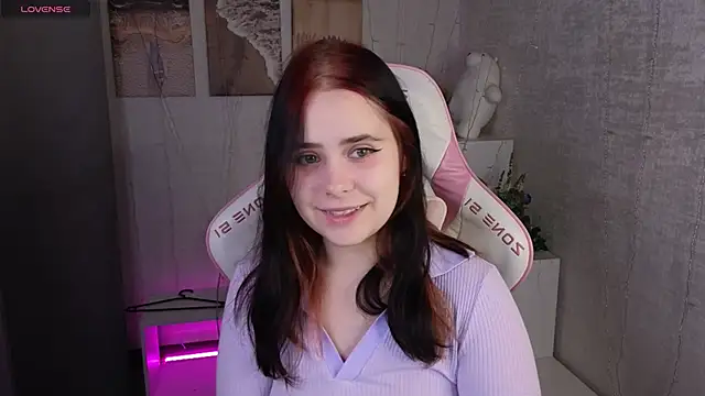 Alis Platt online show from September 2025 01:18:01 AM