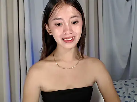 lovely kiannaHugecock online show from September 2025 08:14:01 AM