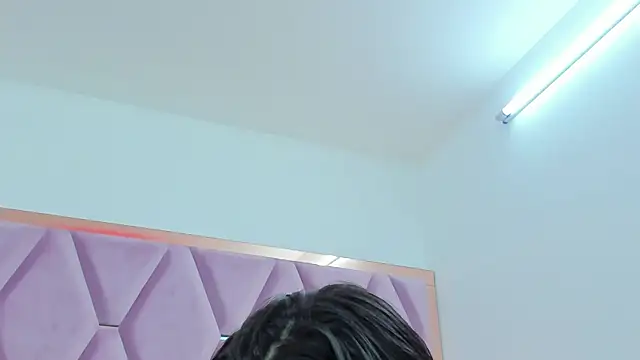 MaskedGirl  online show from October 2025 11:33:02 AM