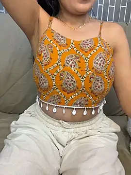 Snapshot of Riya-6969 chatting on May 2026 03:07:01 PM Riya-6969 online show from May 2026 03:07:01 PM