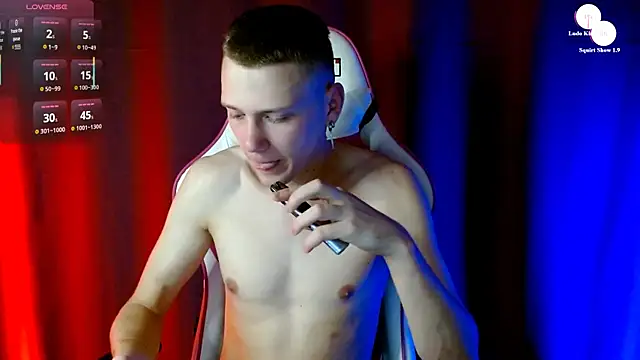 Xavier Night81 online show from October 2025 09:51:01 AM