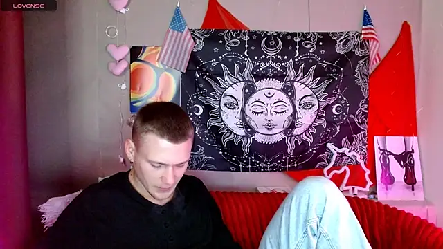 Xavier Night81 online show from October 2025 07:20:02 AM