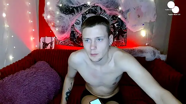 Xavier Night81 online show from October 2025 09:10:01 AM