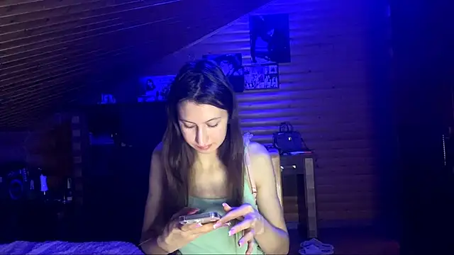 Shyselly online show from October 2025 05:02:02 PM