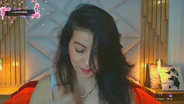 Snapshot of allie_pearl chatting on December 2025 12:03:02 PM allie pearl online show from December 2025 12:03:02 PM