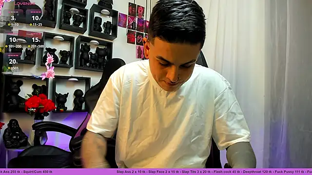 Sarahandzack online show from October 2025 09:58:02 PM