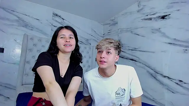 Ari and Storm online show from September 2025 02:11:01 PM