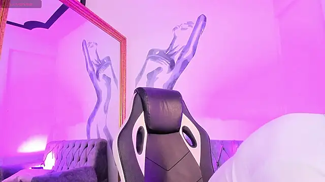 LiamDeep online show from March 2026 08:27:02 PM