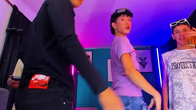 Marcus and Tony online show from April 2026 08:47:01 PM