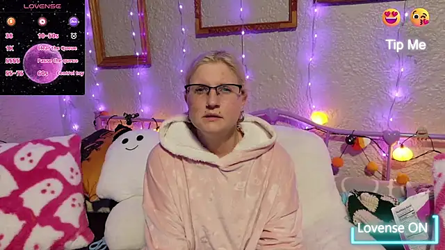 samanthamalichite online show from October 2025 11:14:01 PM