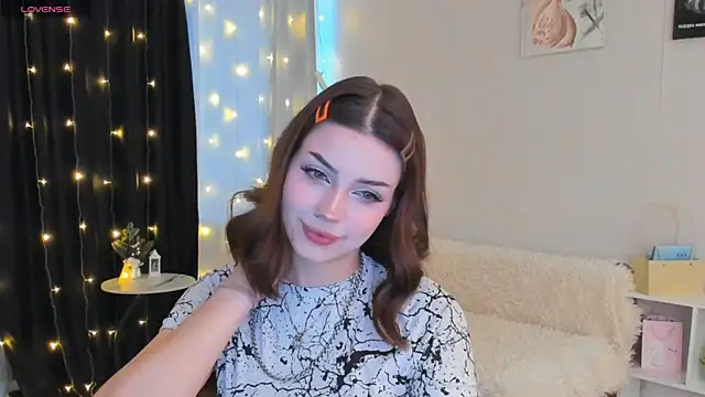 PurrrBerry online show from January 2026 04:27:02 AM