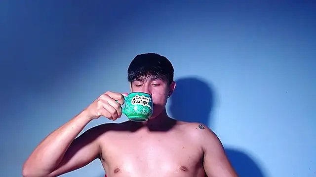 rowanbigboy23 online show from April 2026 02:59:02 AM