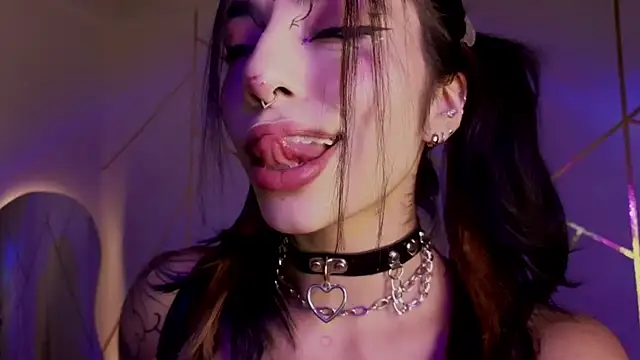 Snapshot of Hollyxx_ chatting on February 2026 11:31:02 PM Hollyxx online show from February 2026 11:31:02 PM