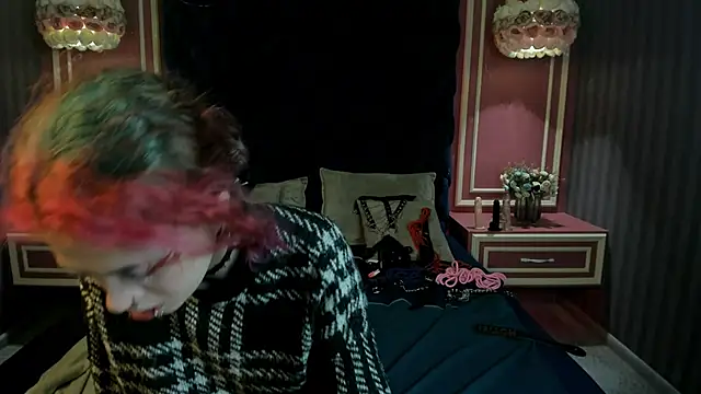 Snapshot of NoelleGothicShadow chatting on October 2025 10:25:02 PM NoelleGothicShadow online show from October 2025 10:25:02 PM