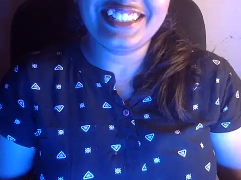 Aanya Hazel online show from September 2025 07:25:02 PM