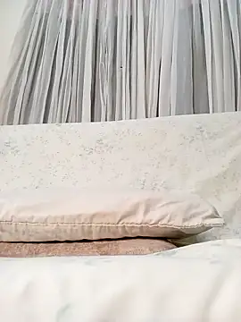 Marian Zeller online show from December 2025 09:17:01 AM