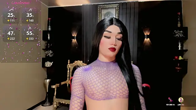 Madiso Santiel online show from October 2025 07:11:01 PM