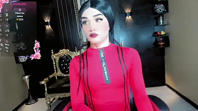 Madiso Santiel online show from October 2025 07:25:02 PM