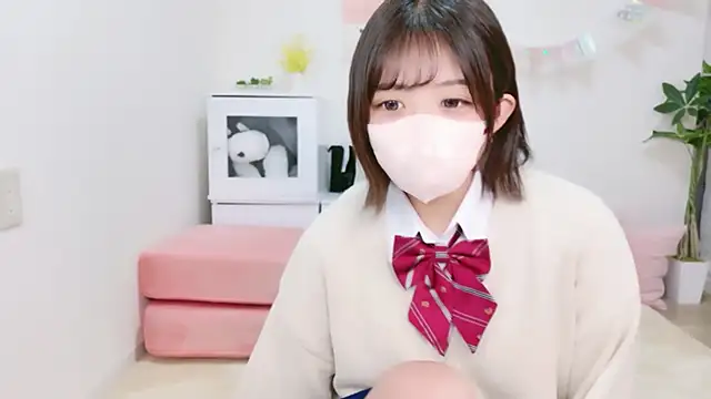 Hinata Sun online show from September 2025 10:06:01 AM