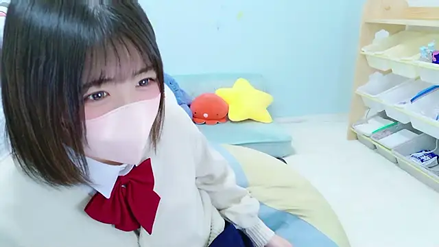 Hinata Sun online show from November 2025 11:27:02 AM