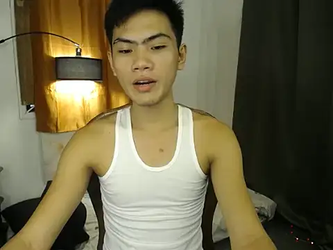 Snapshot of alex_cummer chatting on July 2026 02:18:01 AM alex cummer online show from July 2026 02:18:01 AM